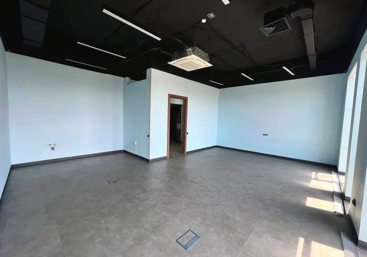 Аренда офиса в Яшнабадском районе, 138,7 м² — Махтумкули — Ташкент, Яшнабадский район, Махтумкули, фотография 1