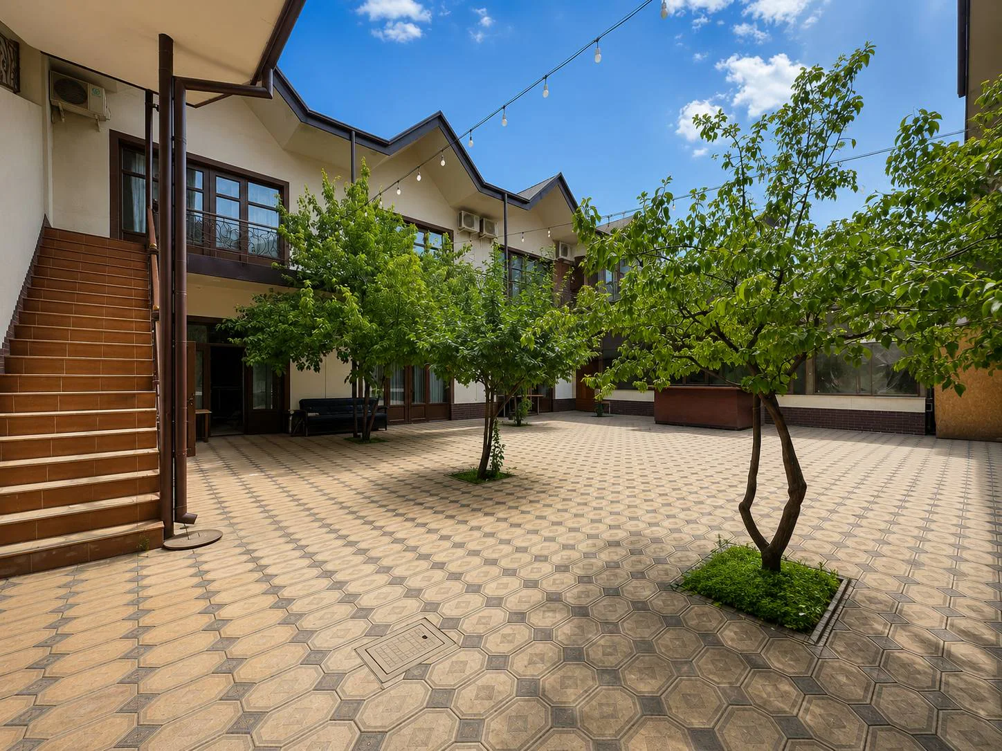 Аренда торгового помещения в Яшнабадском районе, 543 м² — Тузель-3, фотография 2